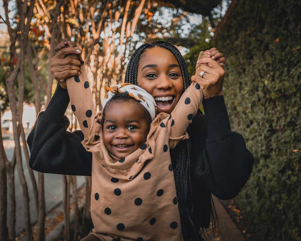 mother-and-daughter